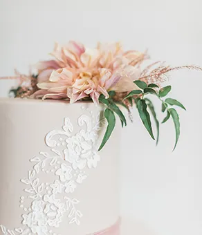 Lace piped wedding cake